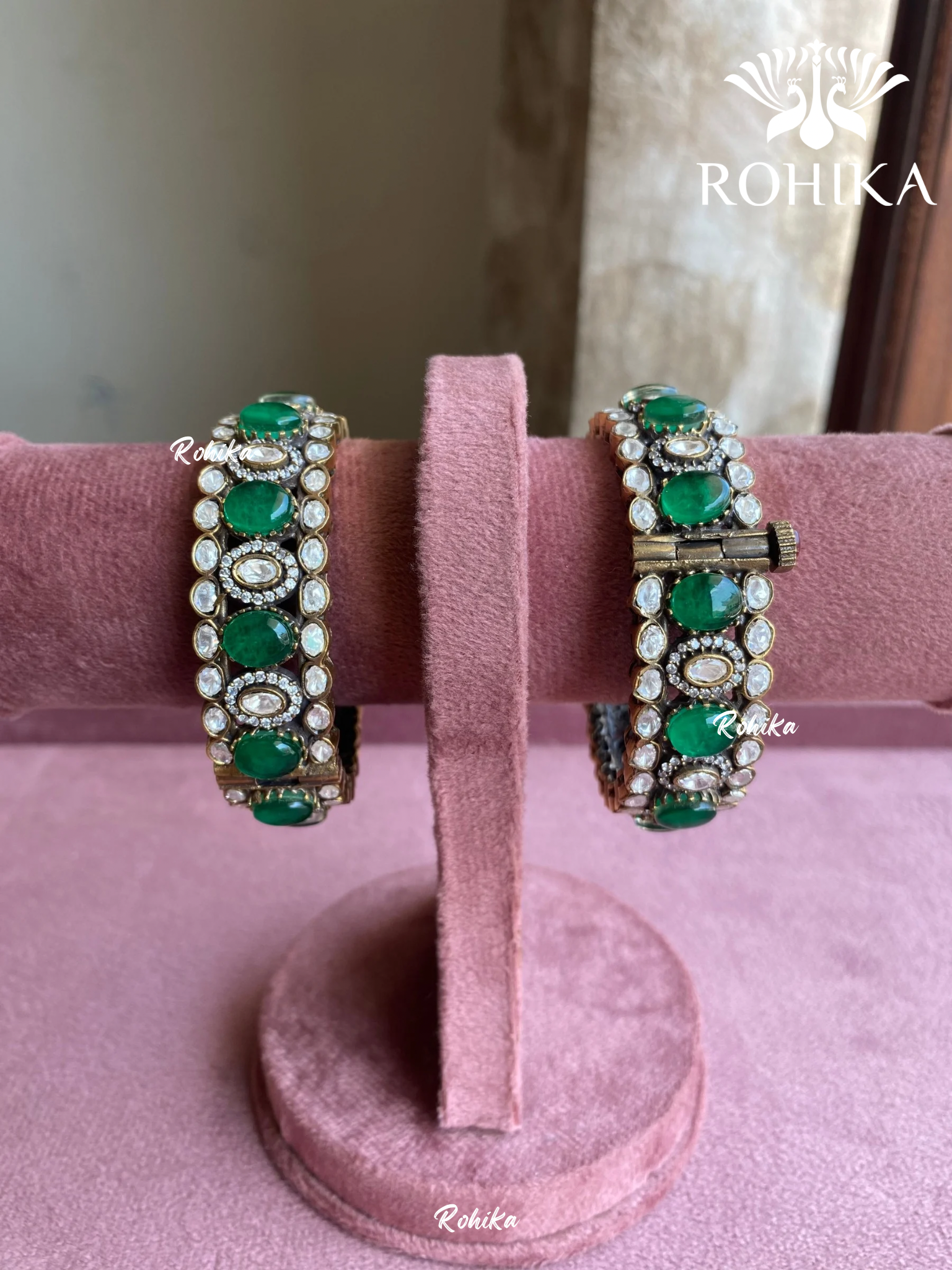 Medha moisinite kada/bangles - Green