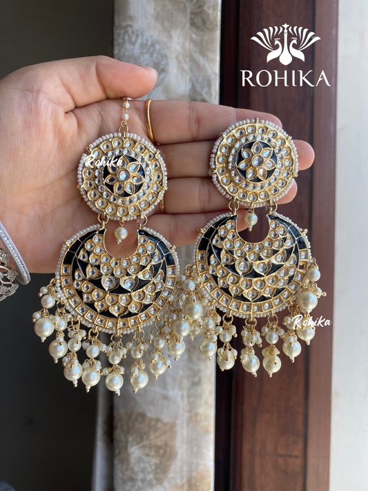 Tisha earrings and maangtikka combo - Black