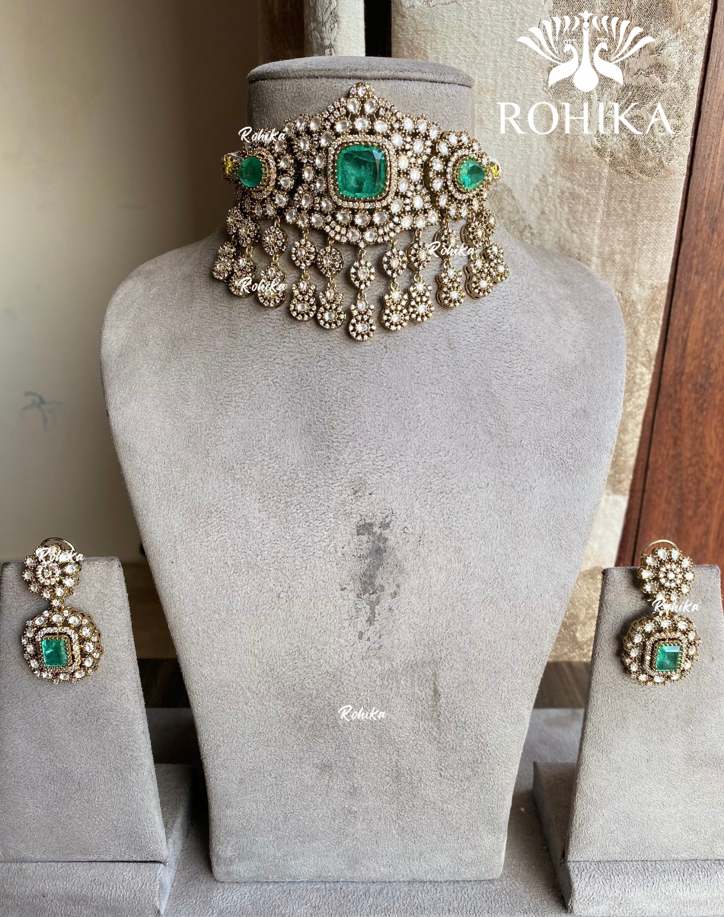 Alina kundan choker set - Mint green