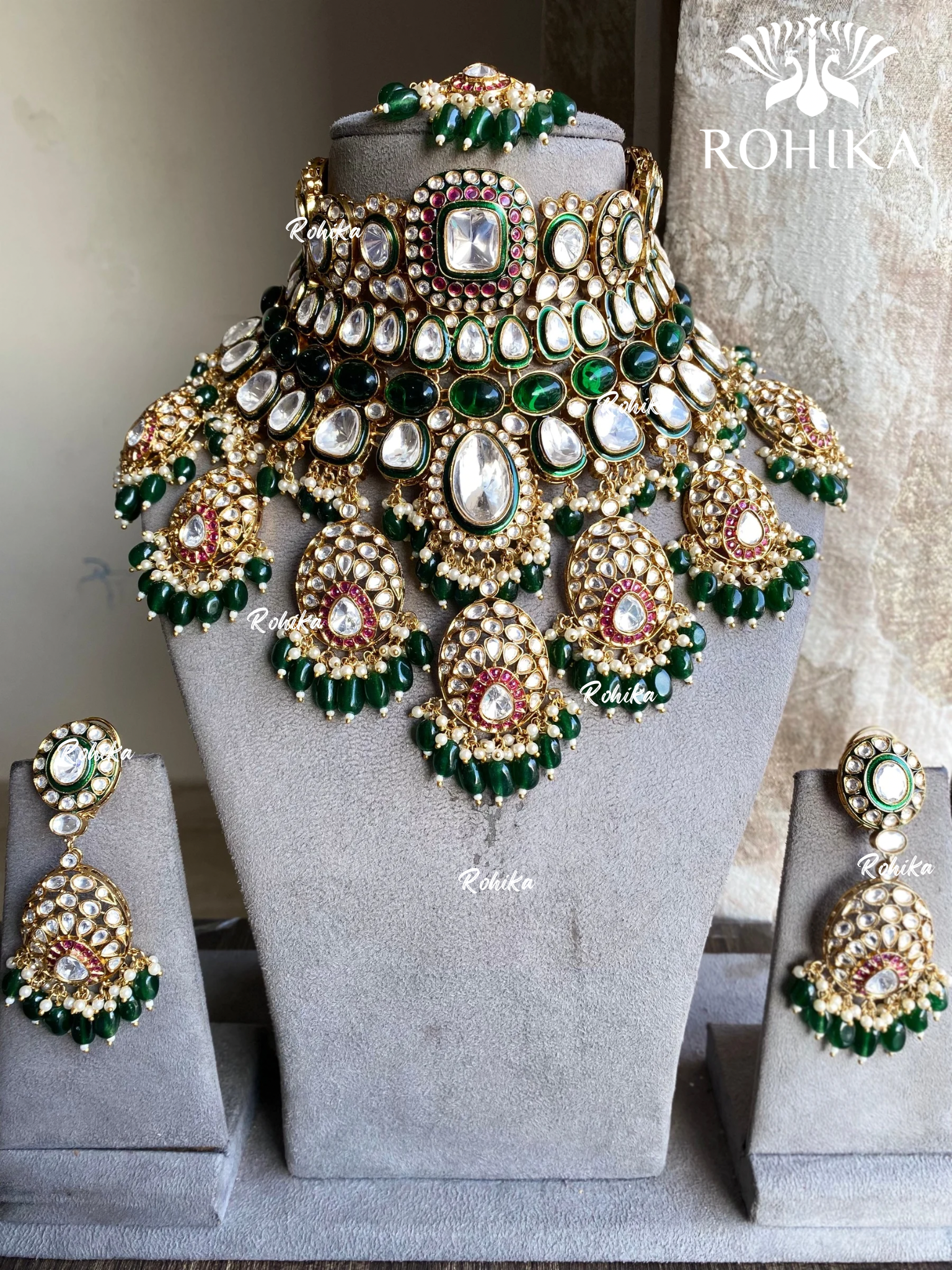 Paridhi bikaneri kundan bridal necklace set - Dark green