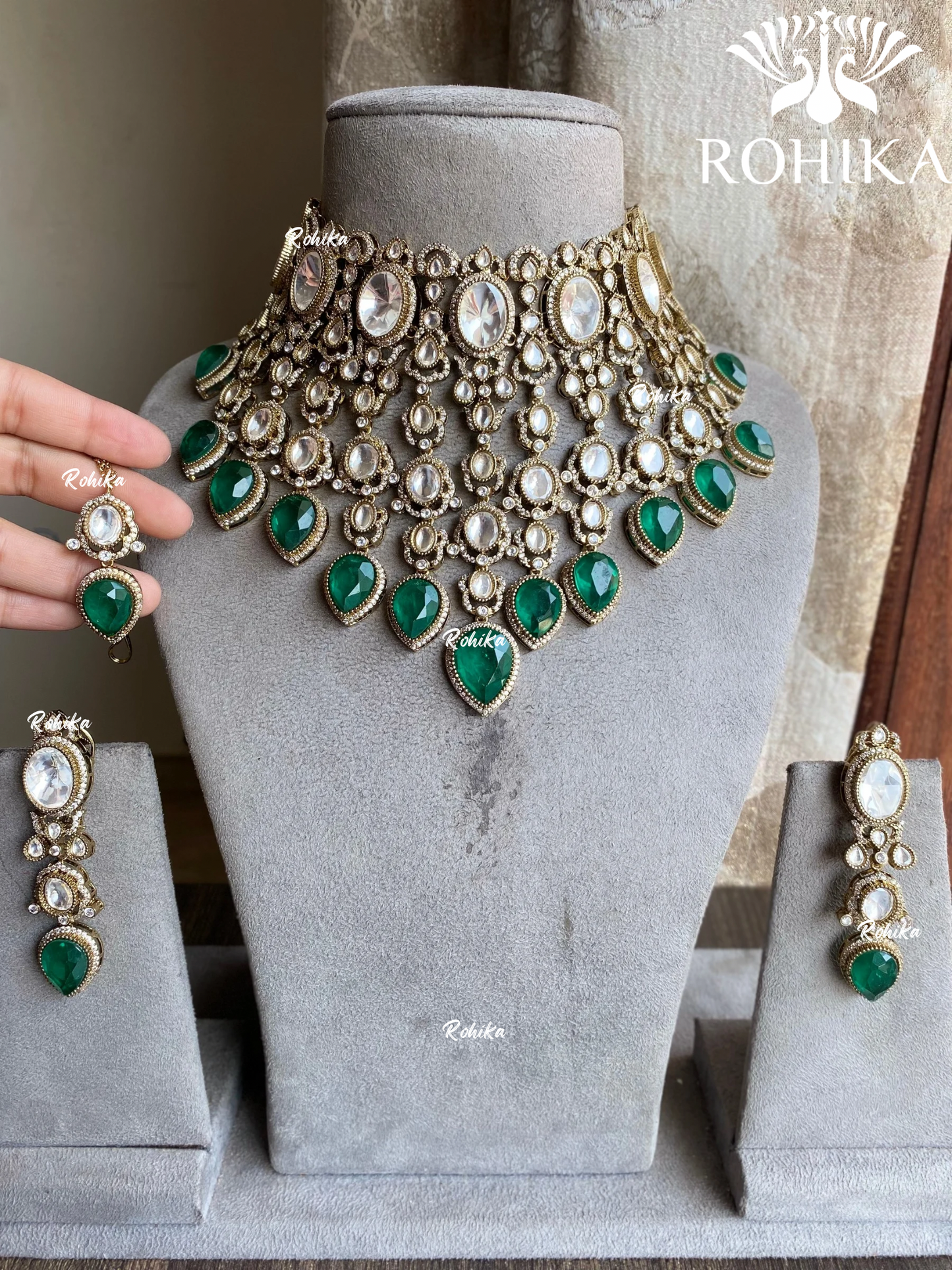 Sharan moisinite doublet bridal necklace set - Dark Green