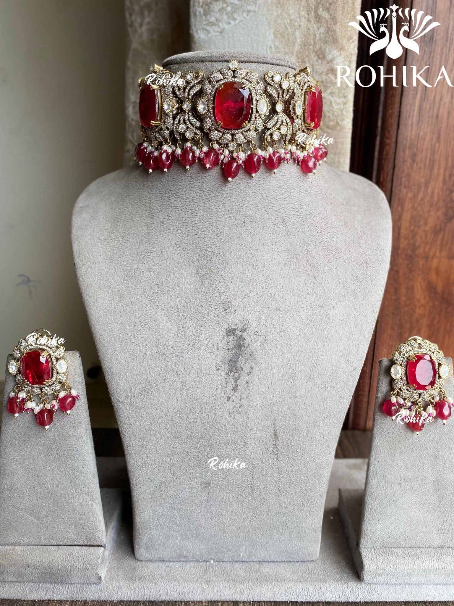 Gahana victorian choker set -  Red