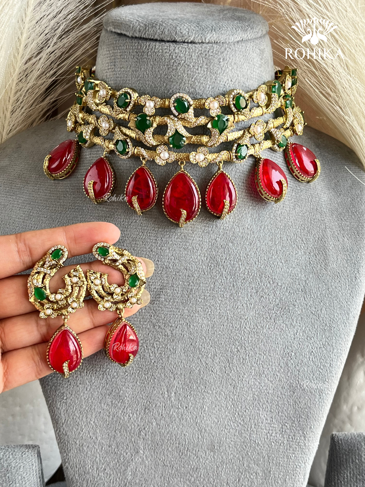 Floral choker set -  Dark green & ruby red