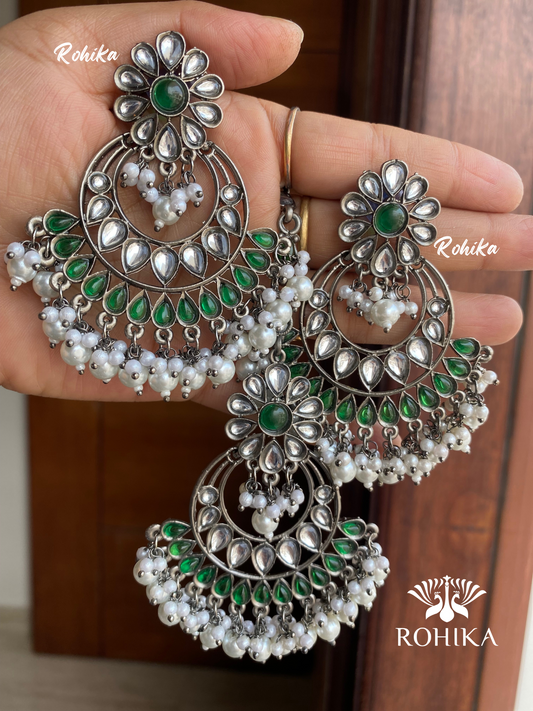 Beautiful earrings and tikka combo - Green