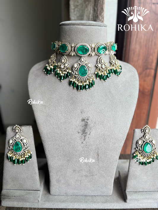 Samridhhi doublet kundan choker set - Dark green