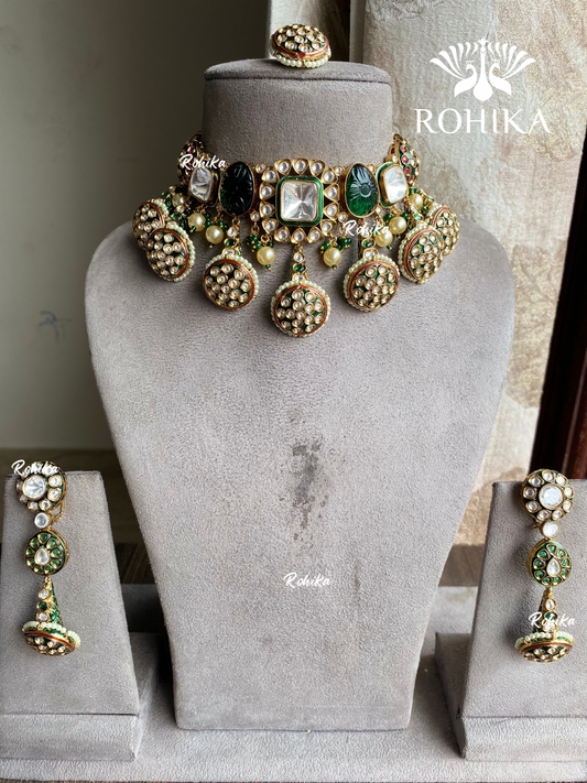 Reeti polki kundan choker set - Dark Green