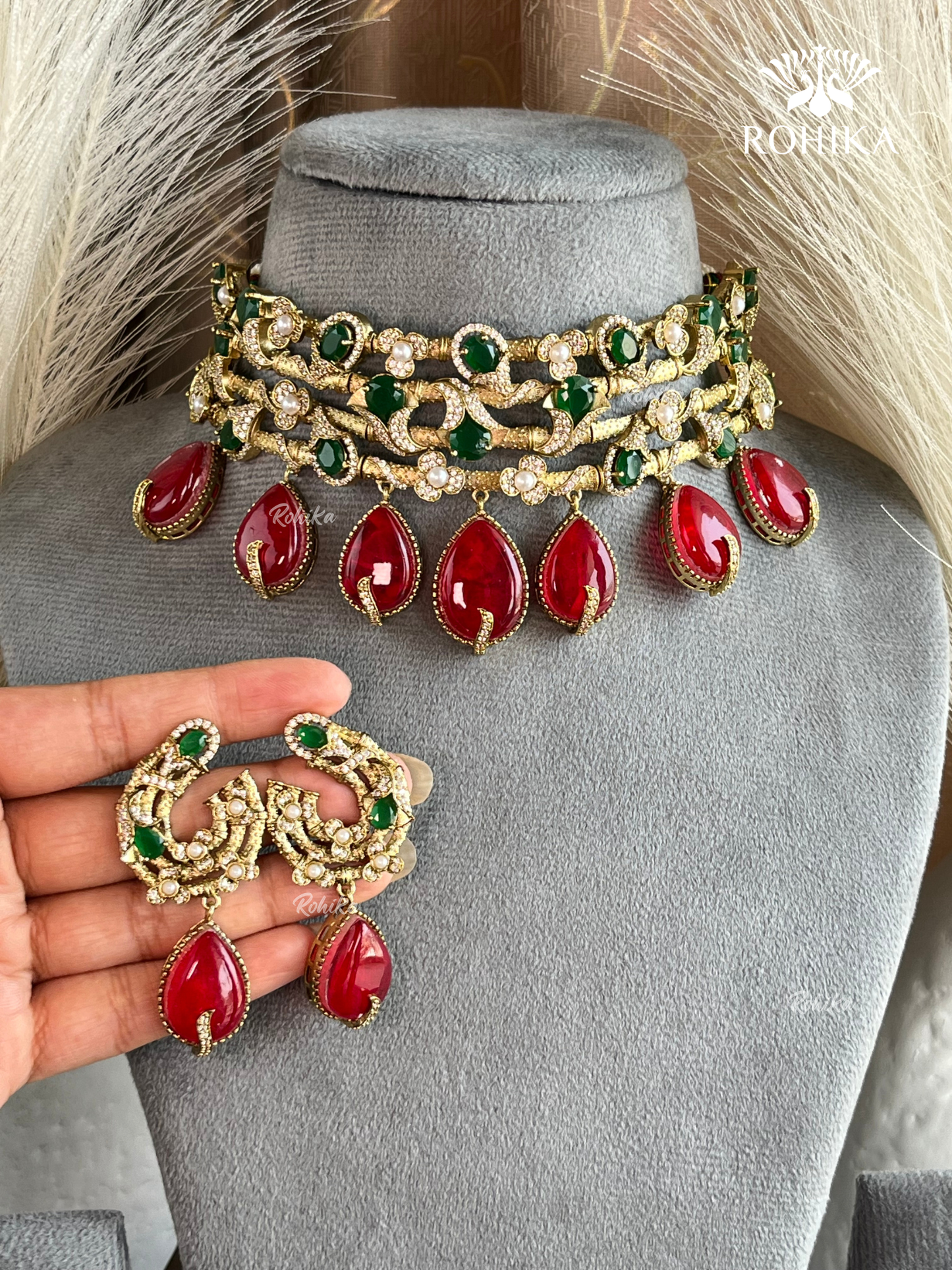 Floral choker set -  Dark green & ruby red