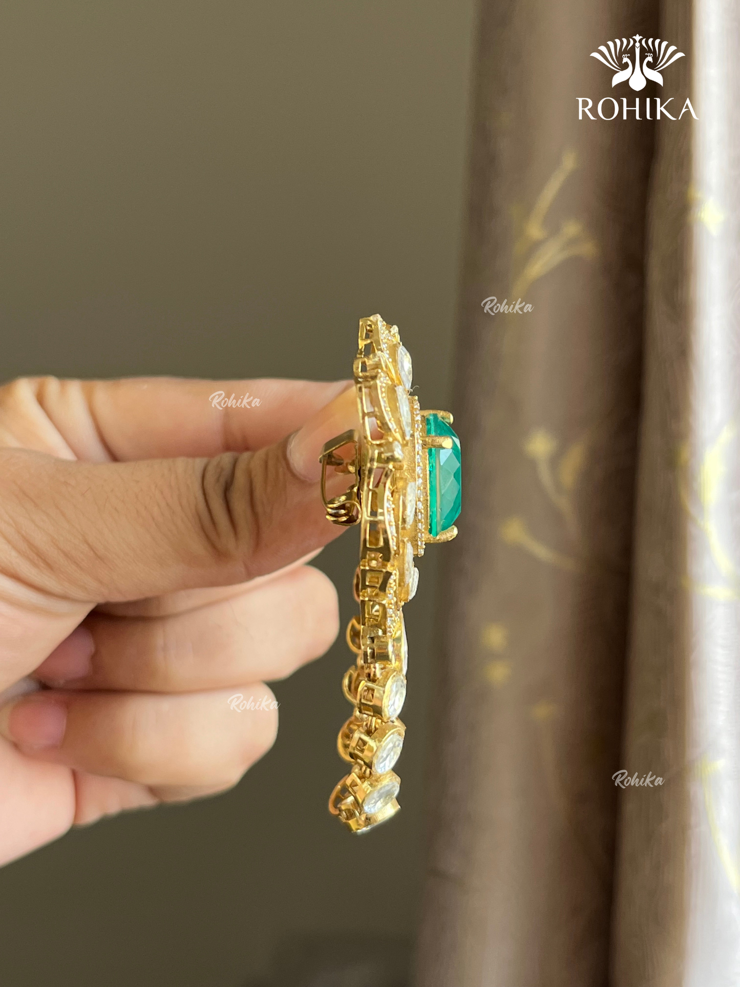Moisanite kundan Brooch (BR-001) - Dark Green