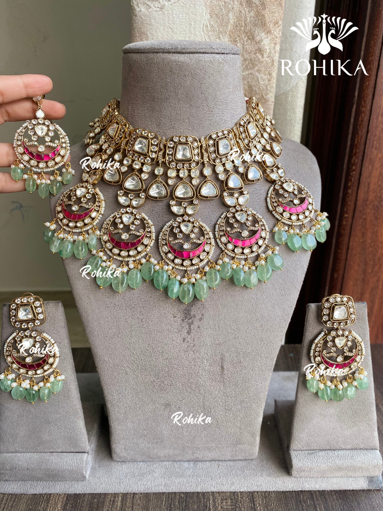 Sugandhit moisanite necklace set - Mint green and Pink