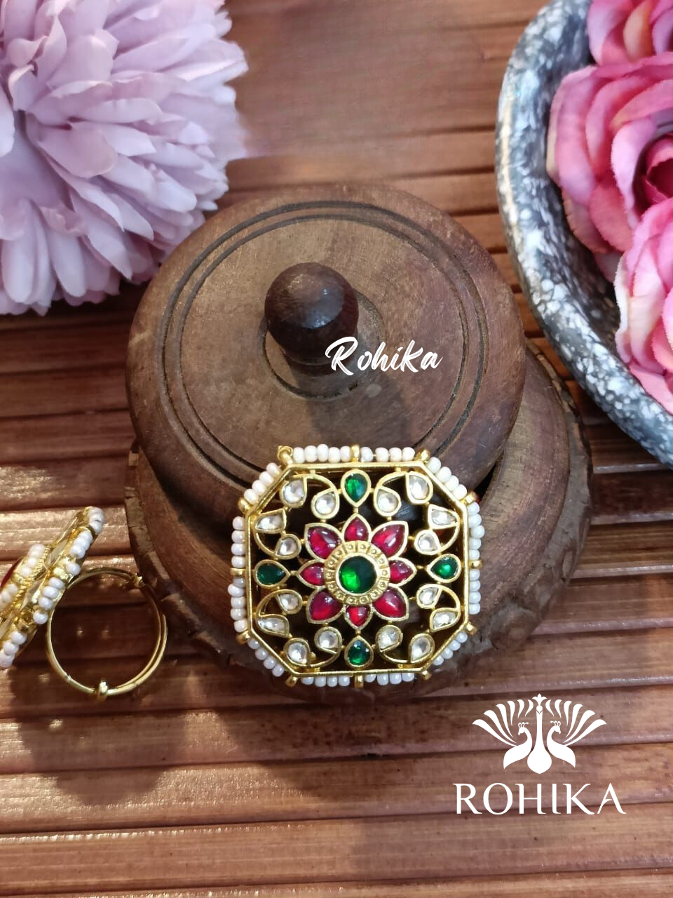 Pachhi kundan Ring - Green and Red (PKR-017)