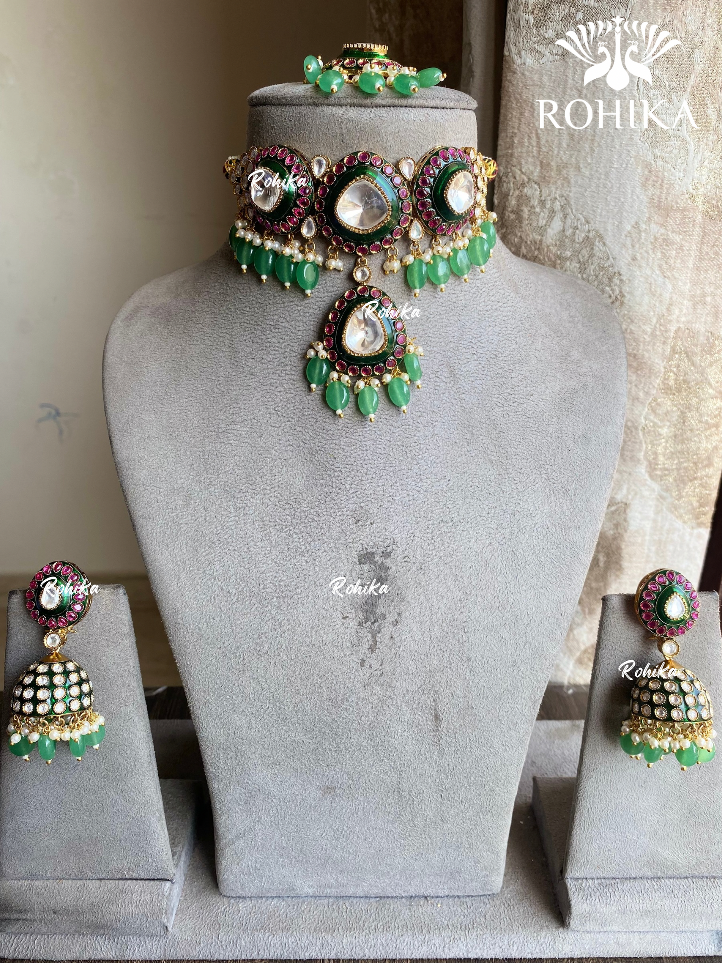 Kajal bikaneri kundan choker set - Green & pink