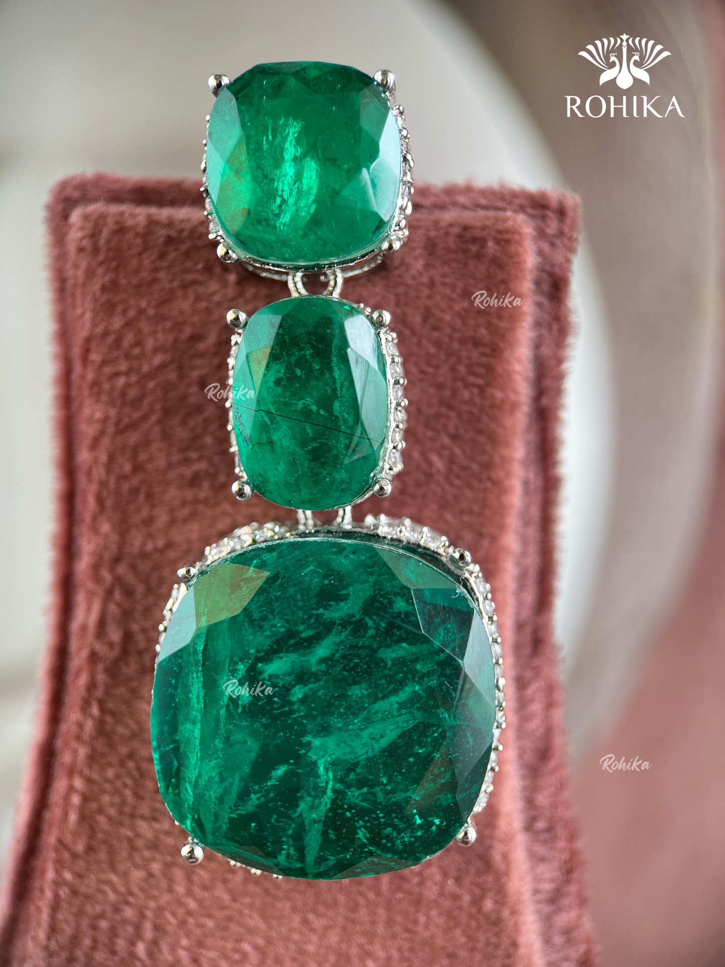 Anvi AD Doublet Layered Necklace Set - Dark Green