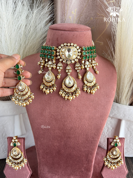 Vihaana LV Moisanite Choker set - Green