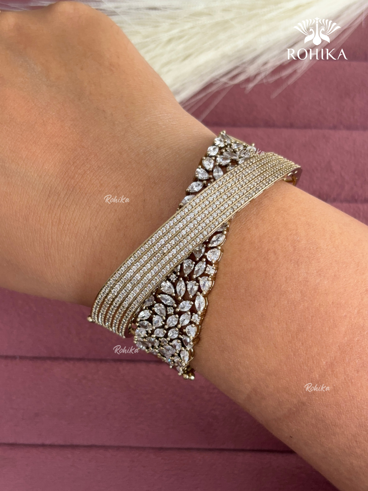 Anne American Diamond Bracelet/Kada (MB-0109) -  Golden