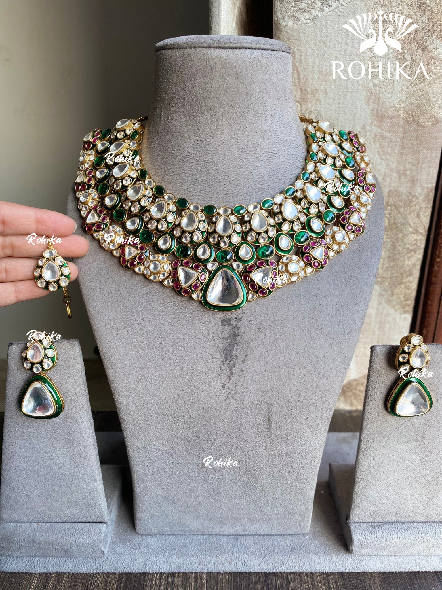 Surili bikaneri kundan necklace set - Dark green