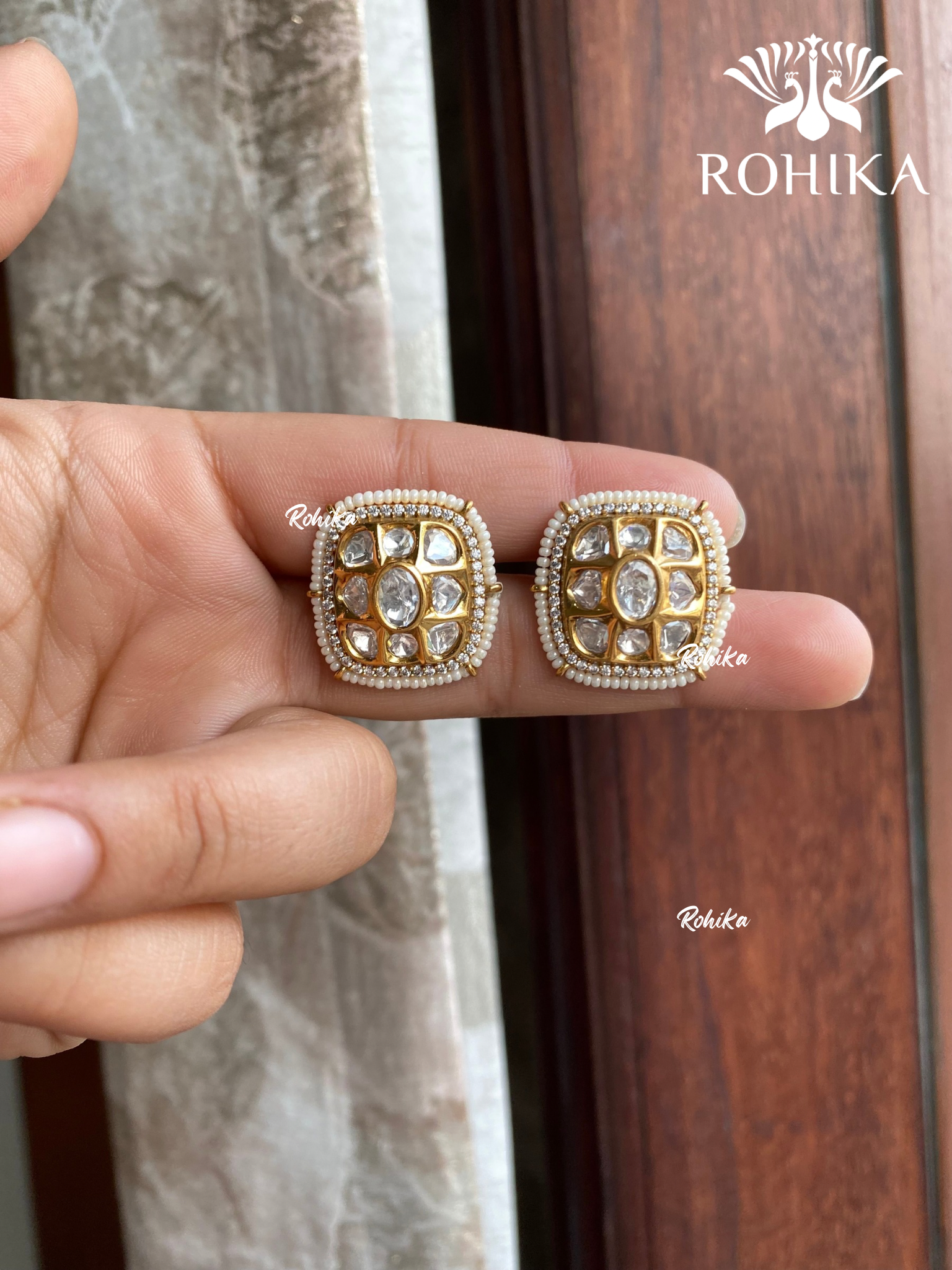 Mehul polki kundan studs earrings - Golden/White