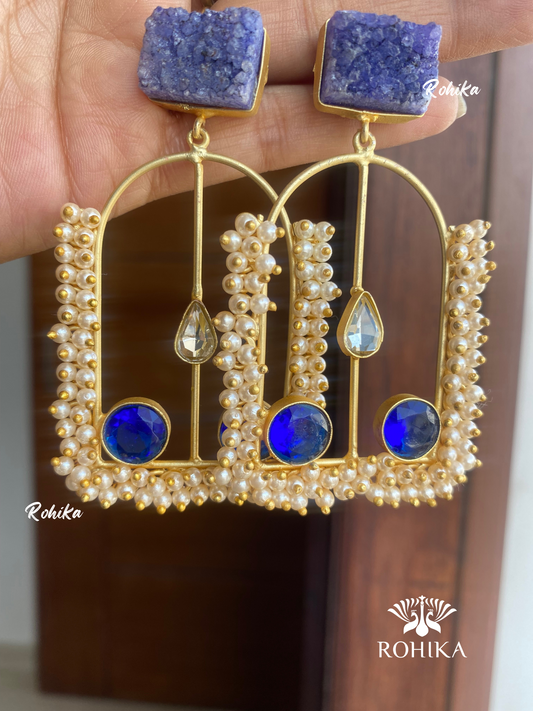 Soniya  beautiful earrings- Blue