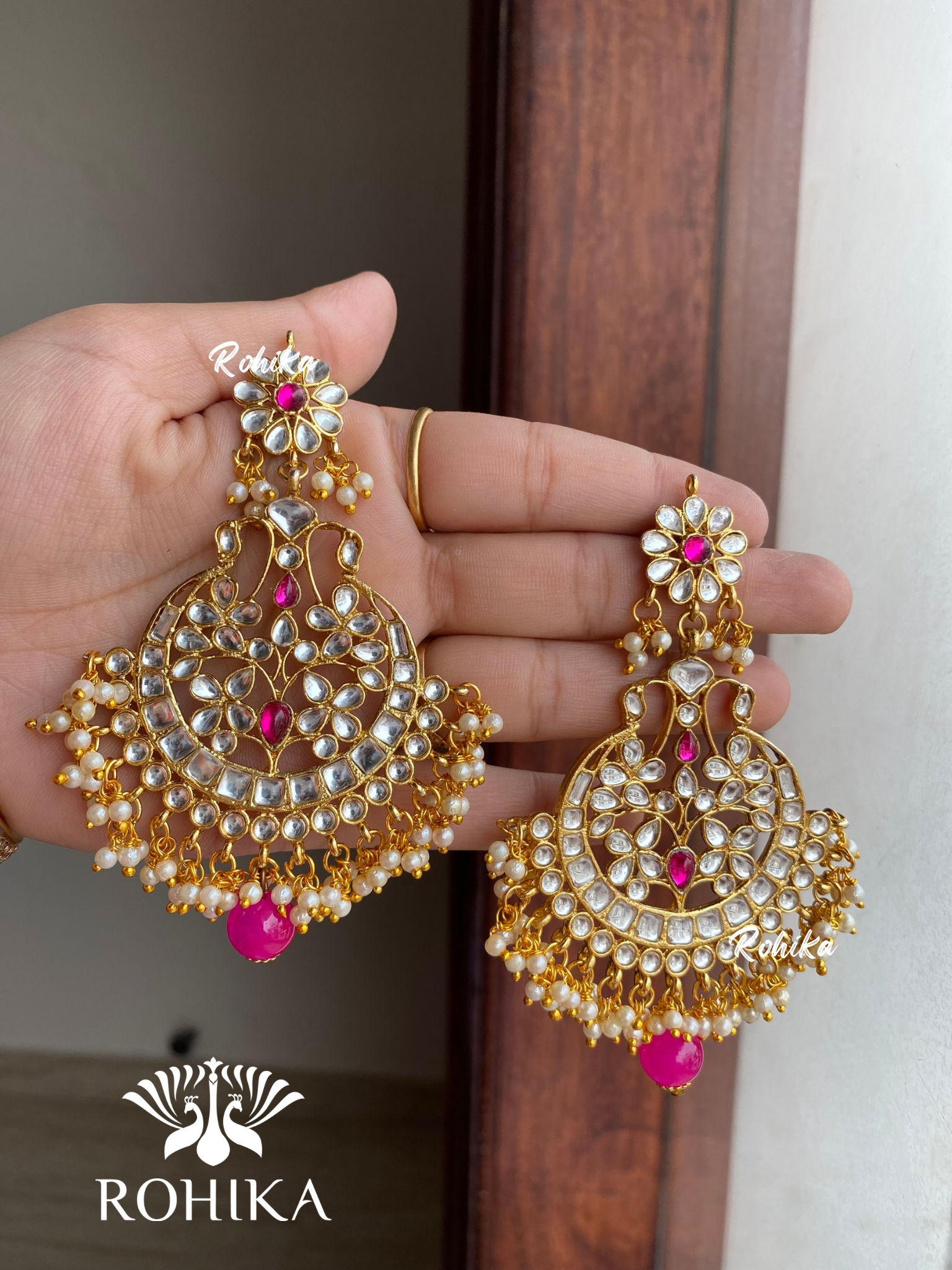 Kavita earrings and maangtikka combo - Pink