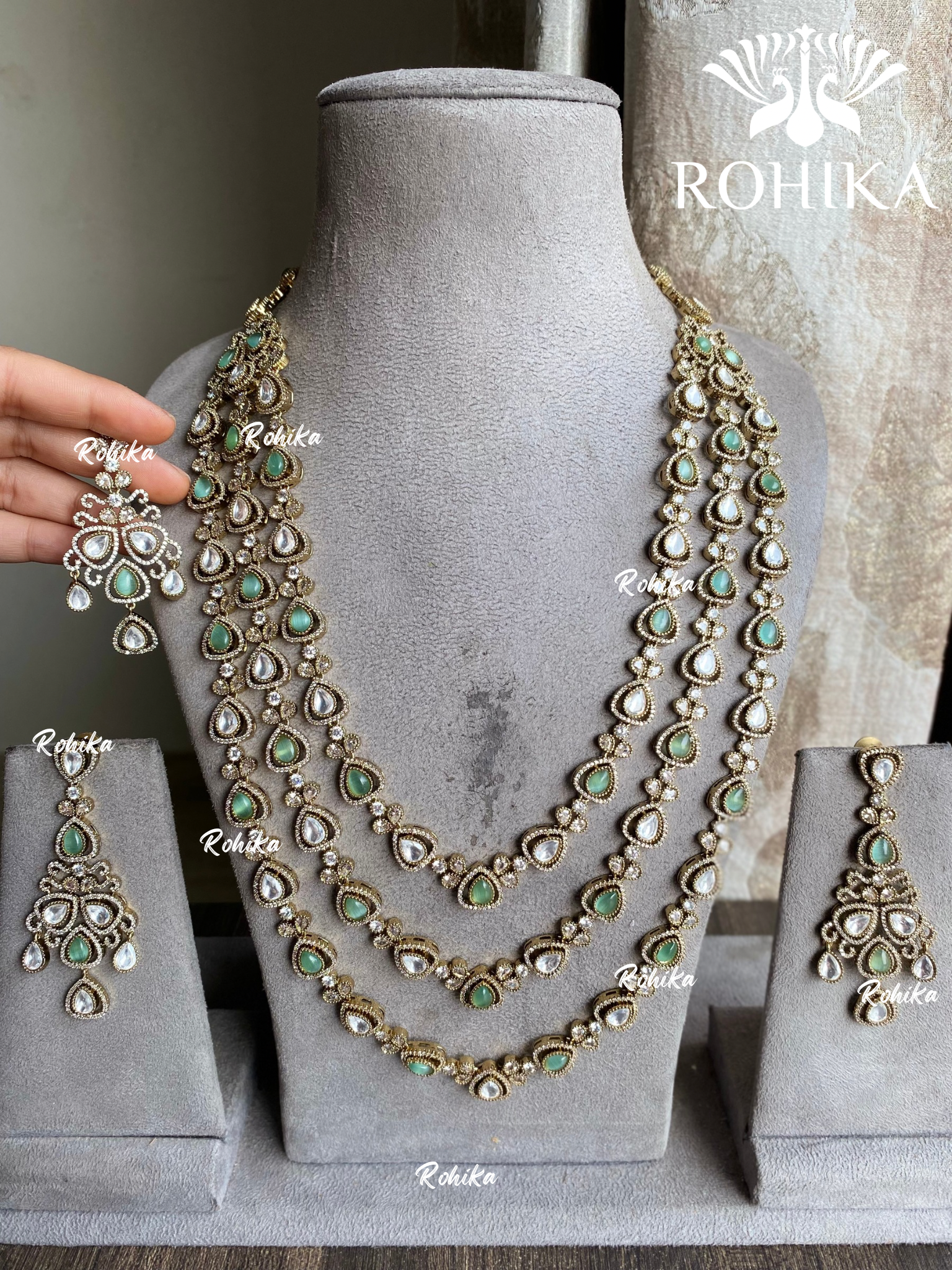 Arshi kundan necklace set - Mint green