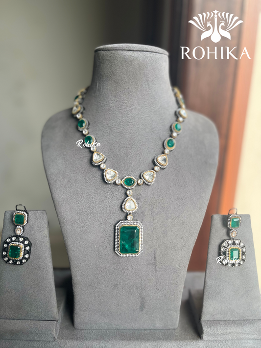 Nimmi doublets necklace set - Dark Green