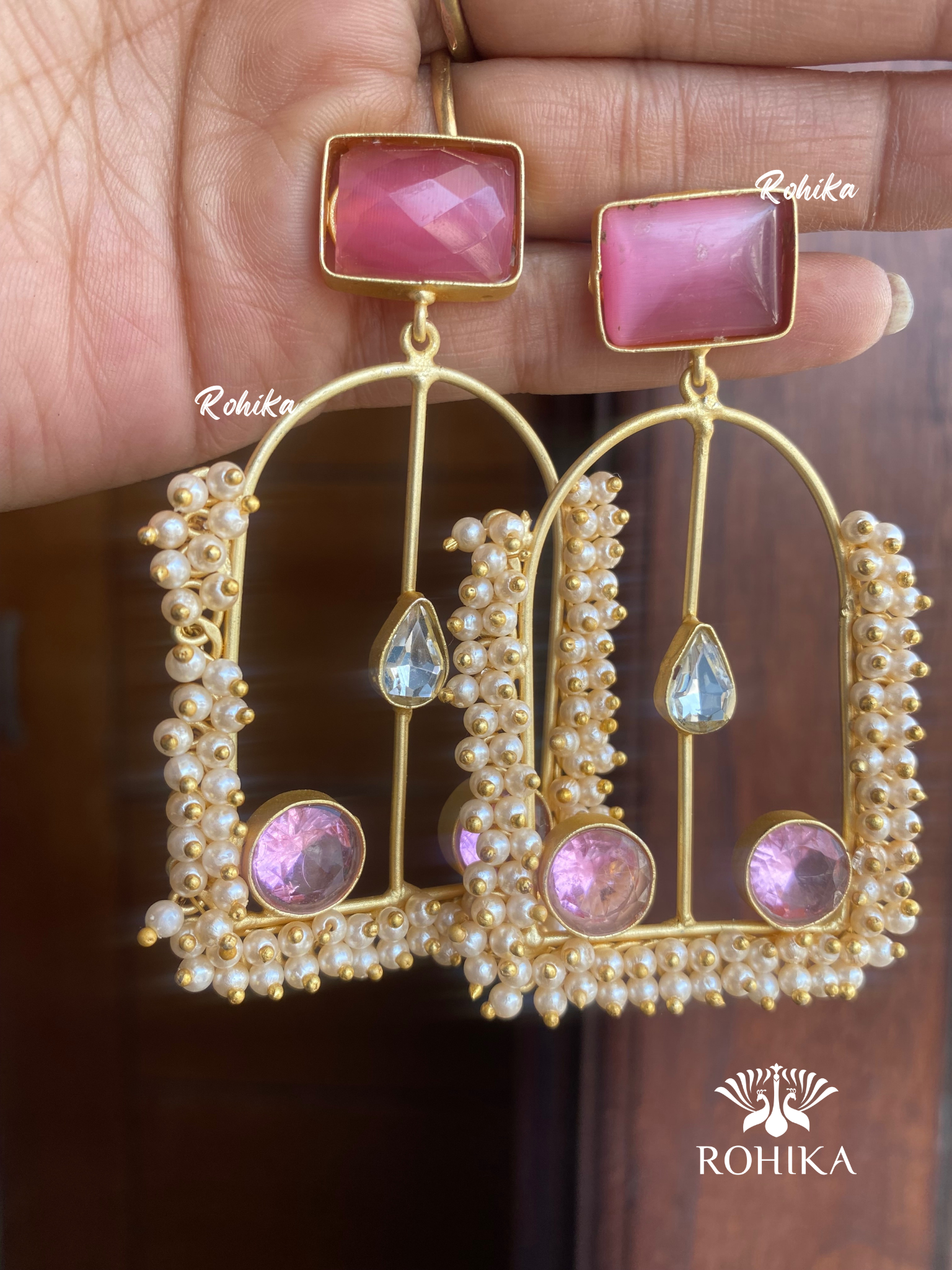 Soniya  beautiful earrings- Baby pink