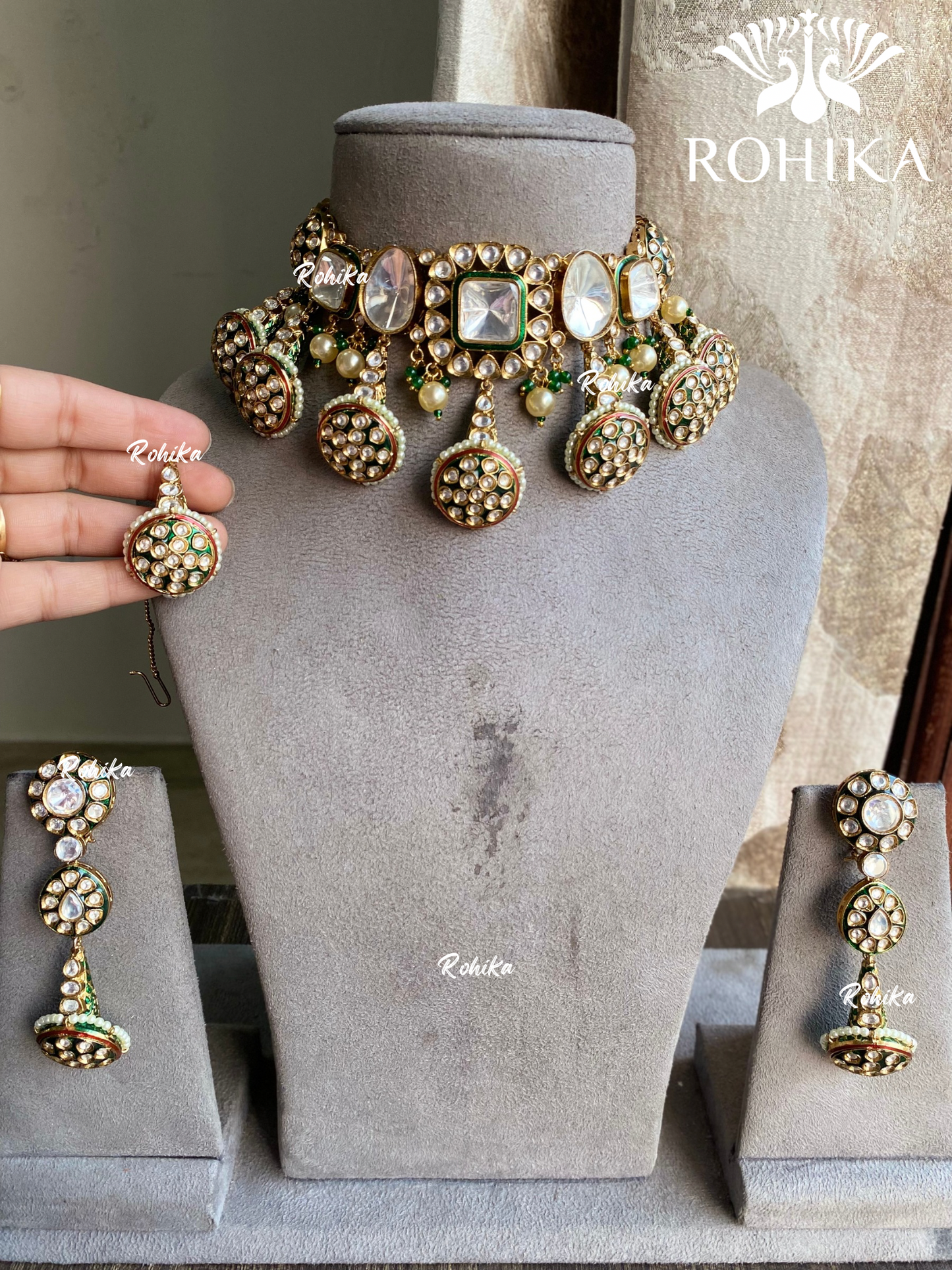 Reeti polki kundan choker set - Dark Green