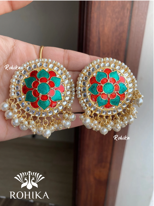 Khushi kundan studs - Green ana red