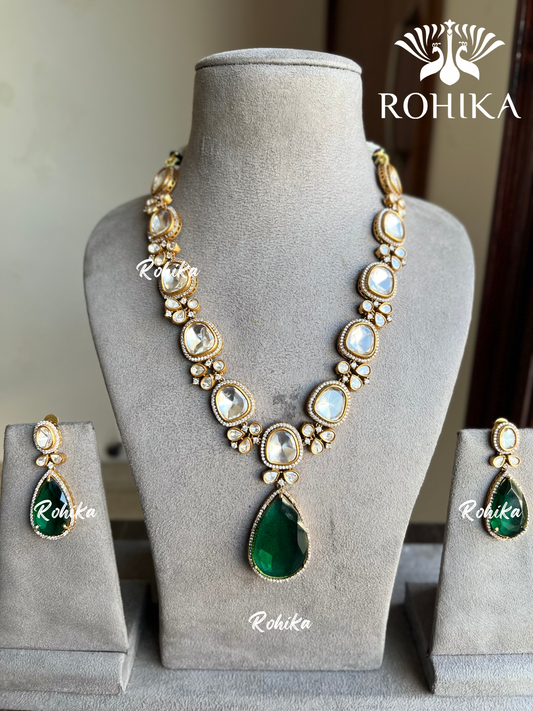 Raksha polki kundan necklace set - Dark Green