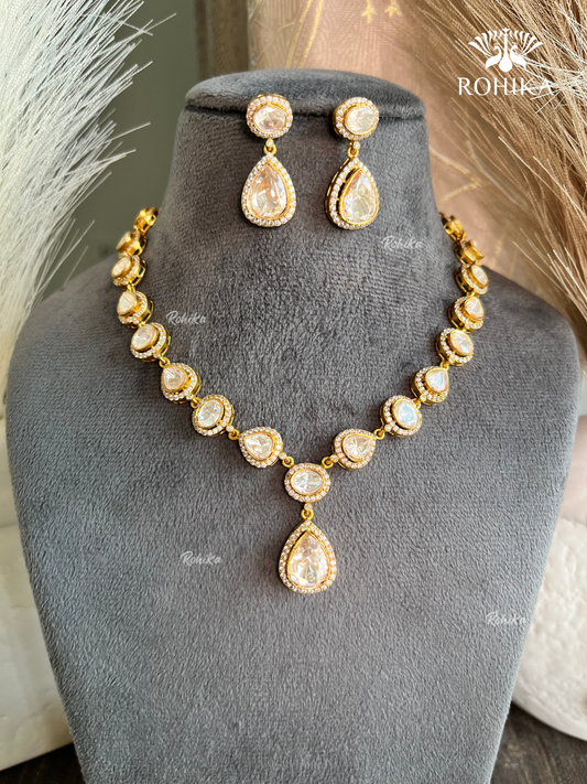 Arohi Moisanite Necklace set -Golden