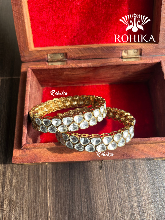 Pakhi polki kundan kada/bangles - Golden