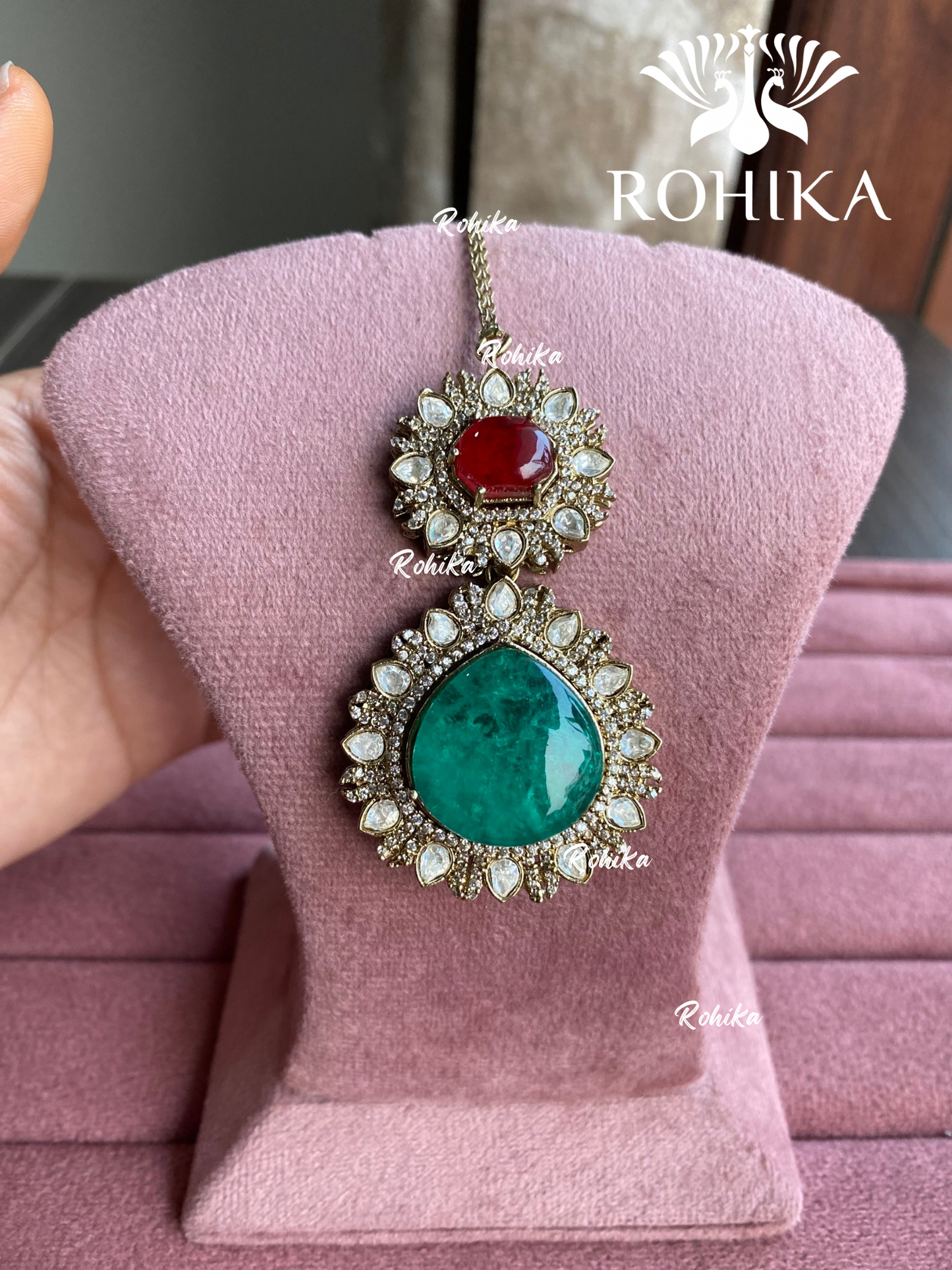 Siya doublet stone maangtikka - Red & dark green