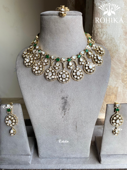 Parvati moisanite necklace set - Dark Green