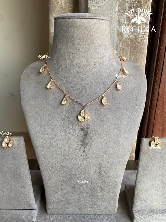 Prachi moisanite necklace set - White/Golden