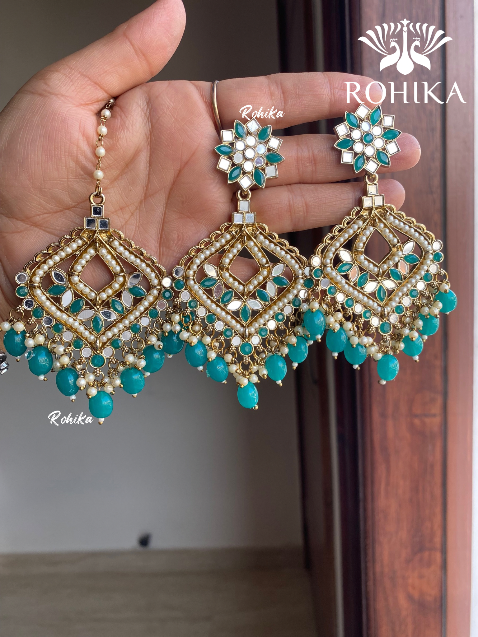 Priyam mirror earrings tikka combo - Dark Green