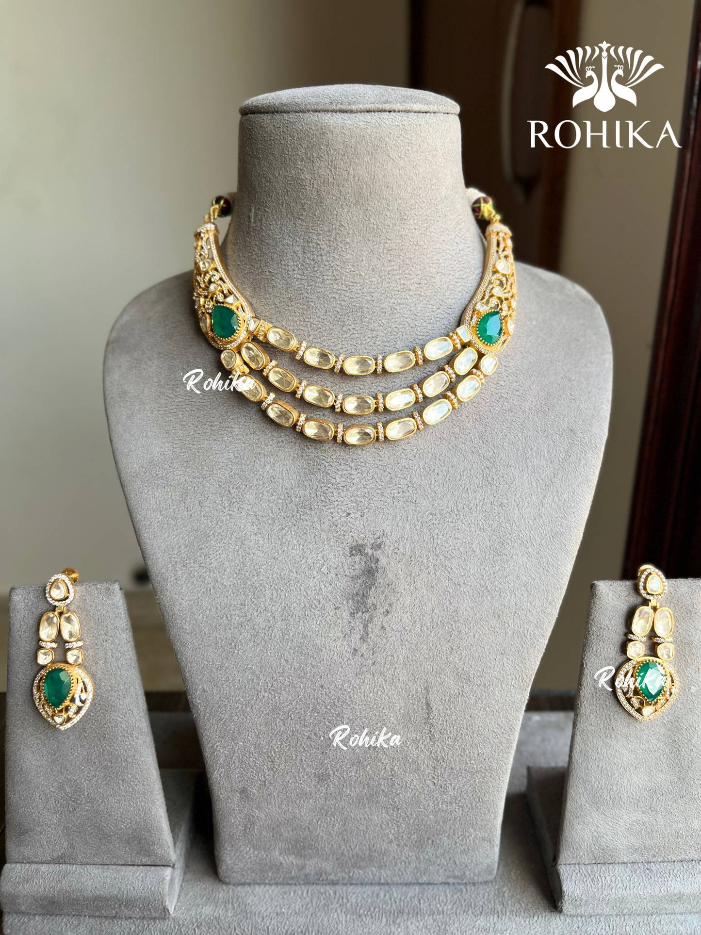 Roohi goldplated moisanite choker set - Golden