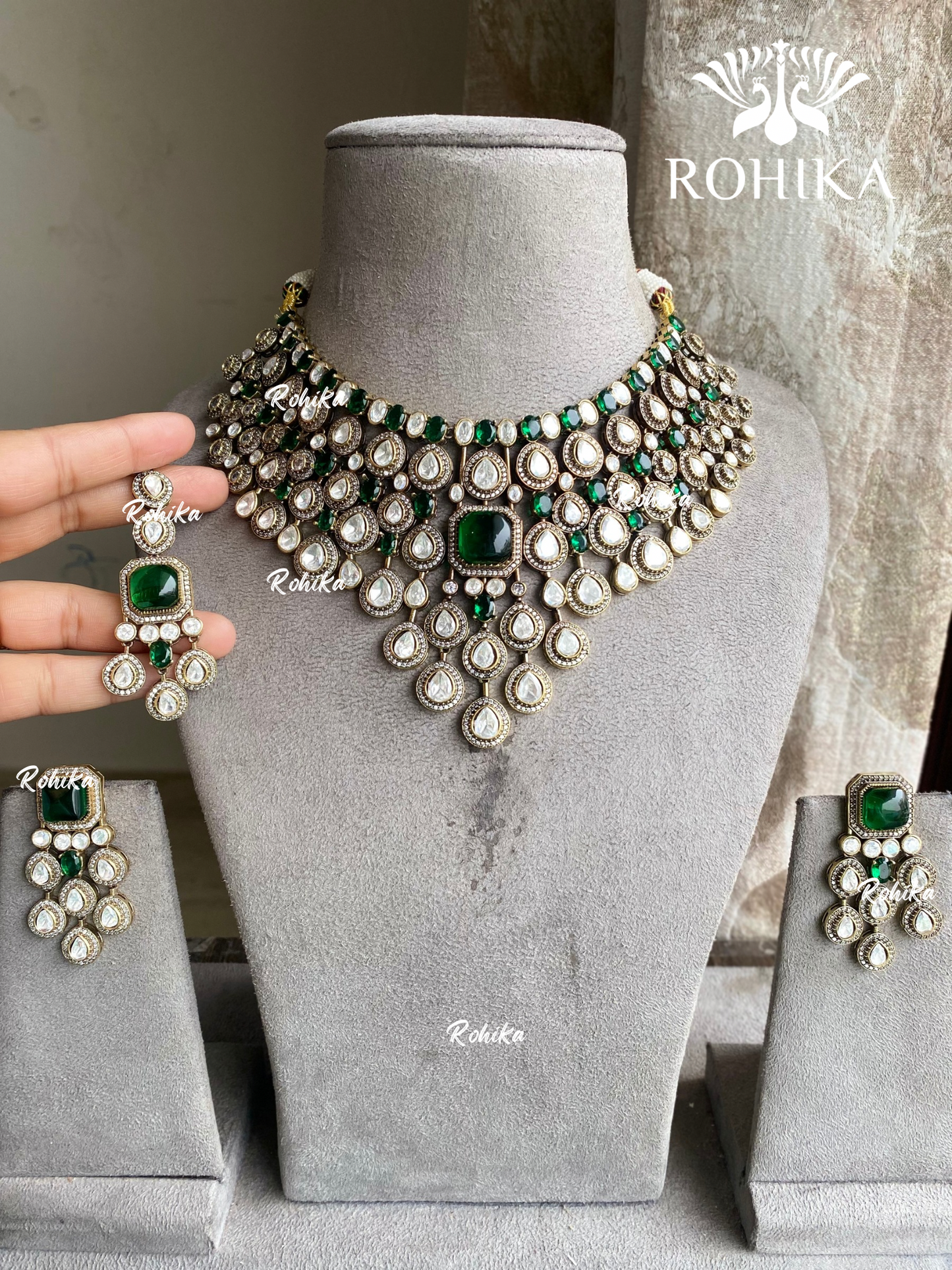 Swarna polki kundan necklace set - Dark Green