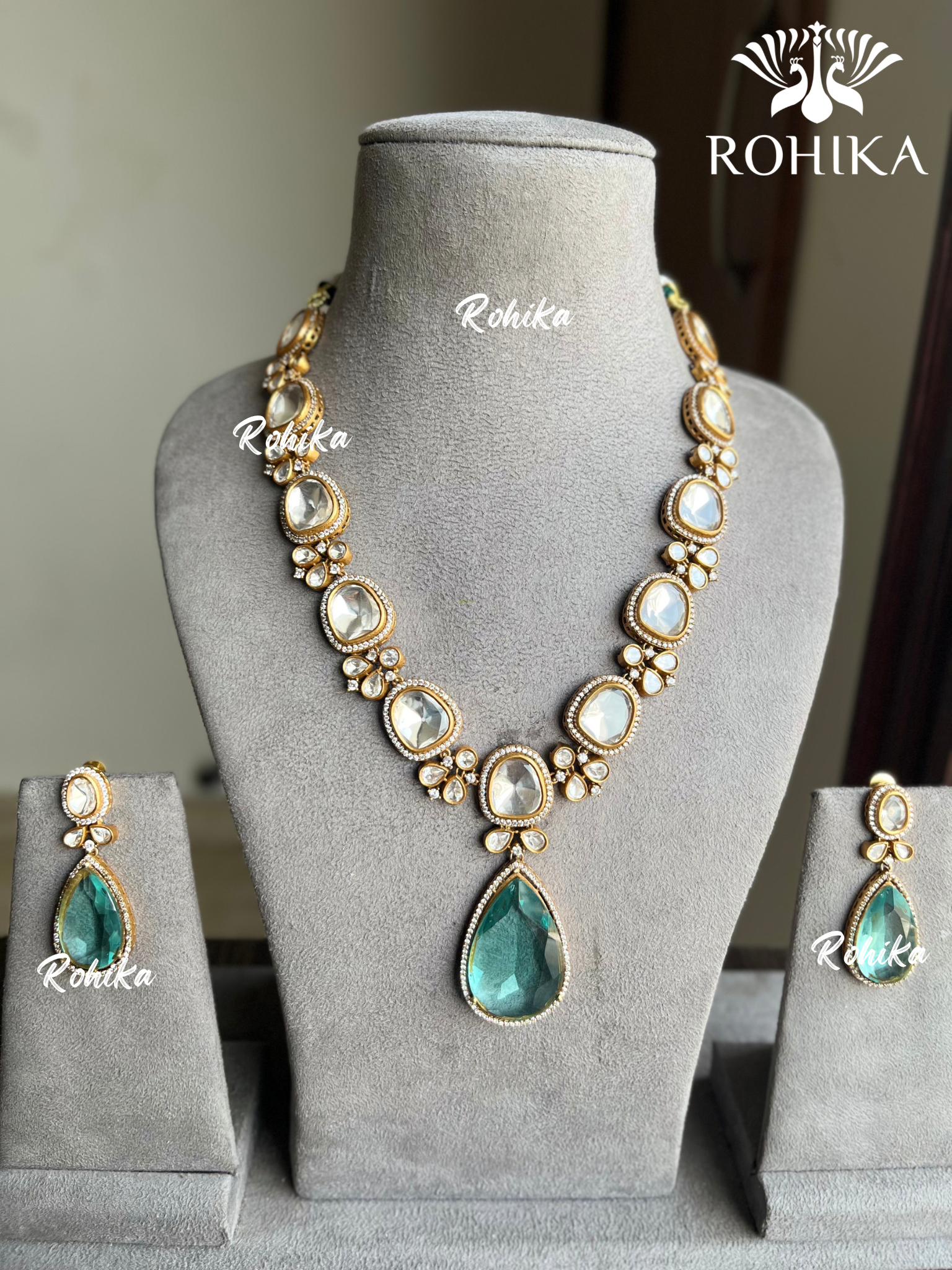 Raksha necklace set - Mint Green