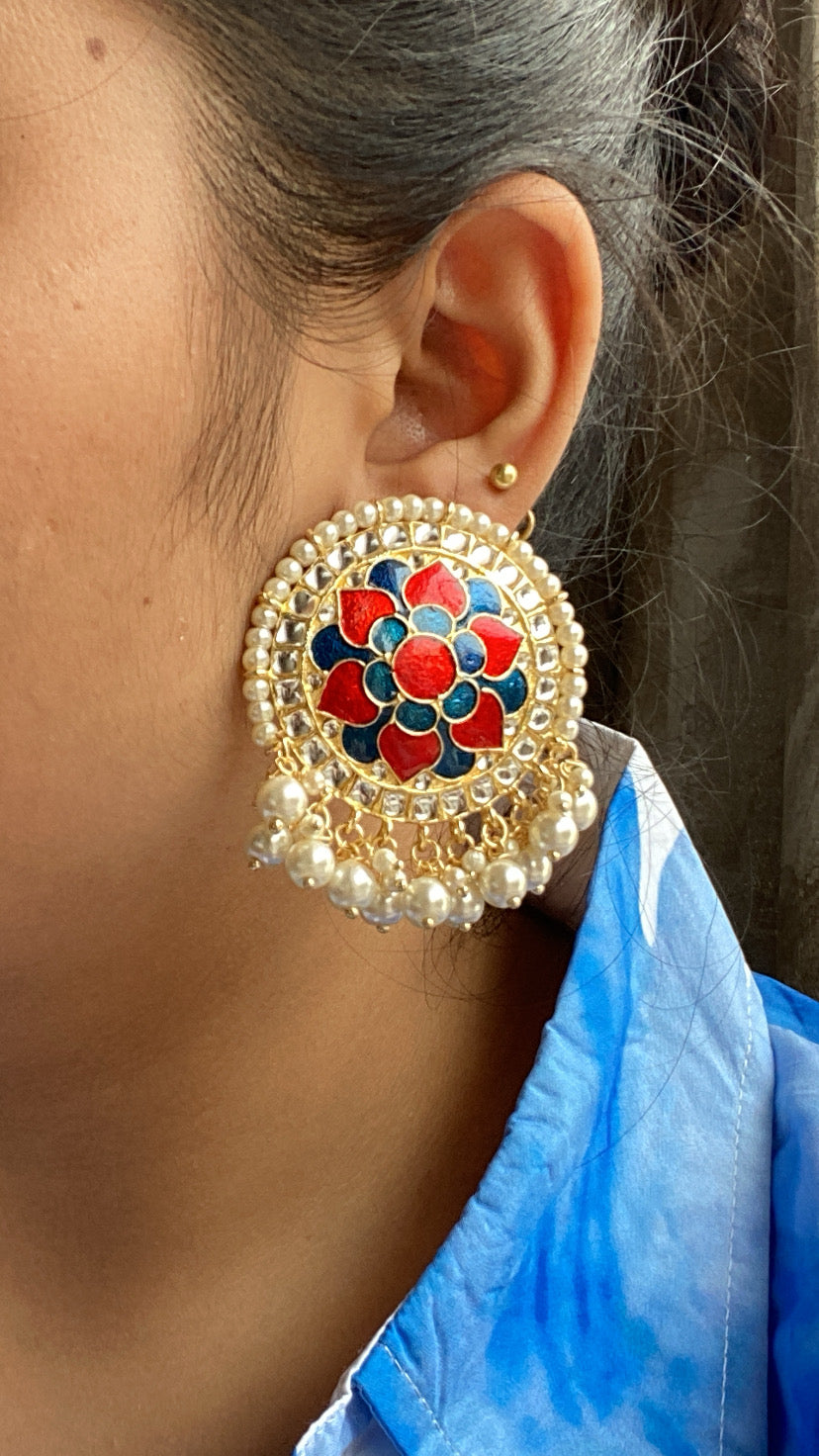 Khushi kundan studs - Navy blue and red