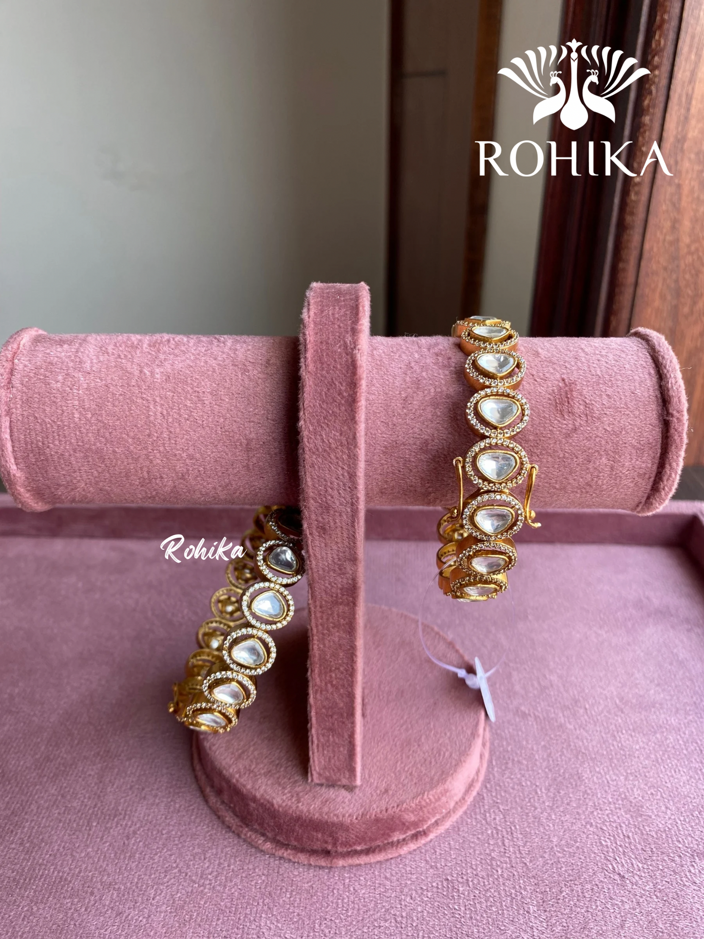 Shaurya polki kundan kada/bangles