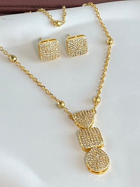 Eira AD necklace set - Golden