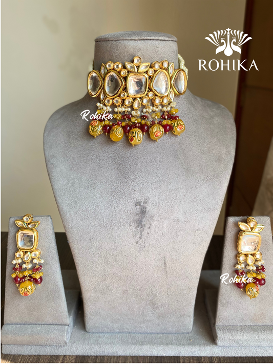 Lavanya kundan choker set - Yellow