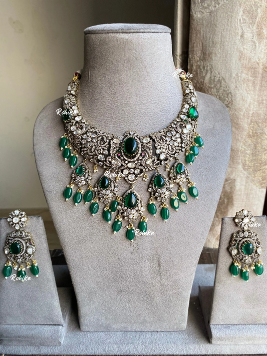 Svara victorian necklace set - Green