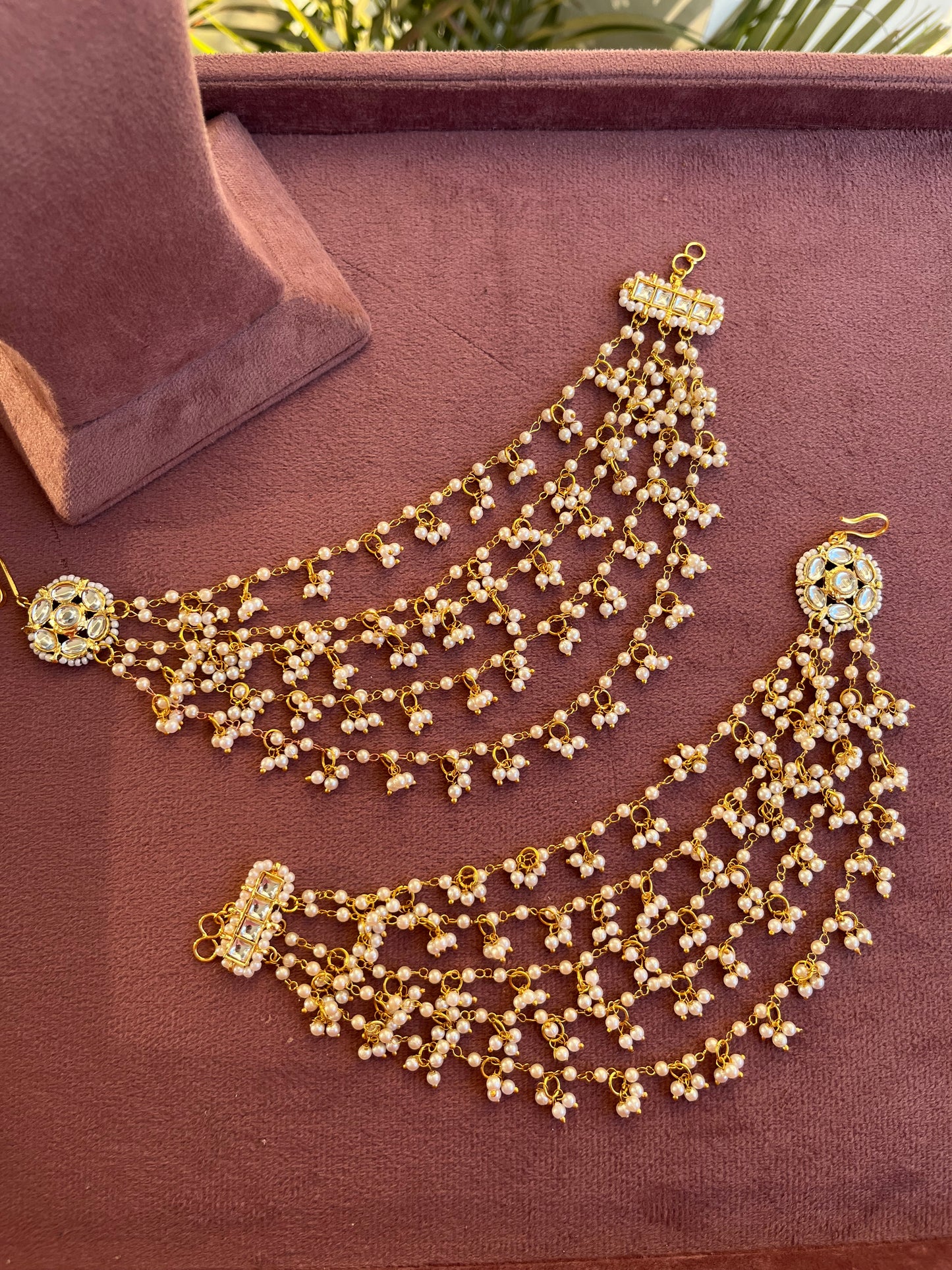 Pearl chain earchains (EC-023)- White