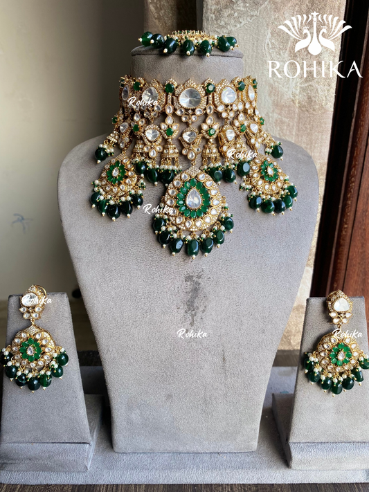 Prithvi moisanite polki kundan choker set - Green