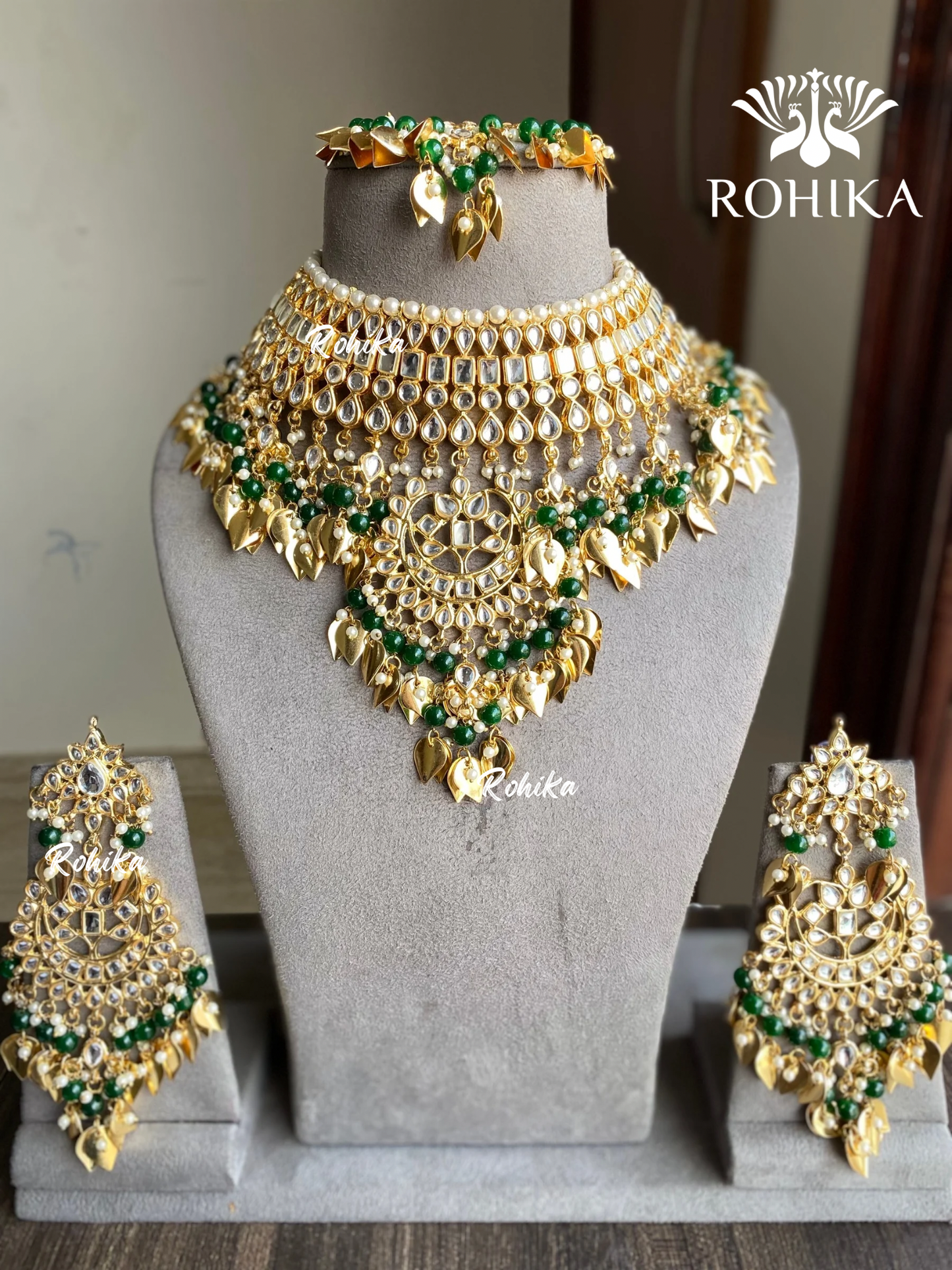 Simran peepal patti kundan necklace set - Dark green