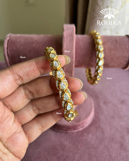 Pritha Moissanite Kada/Bangles (MB-0108)- White