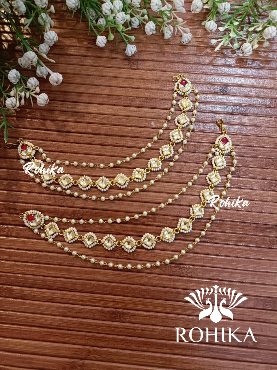 Pachhi kundan earchains - White and Red