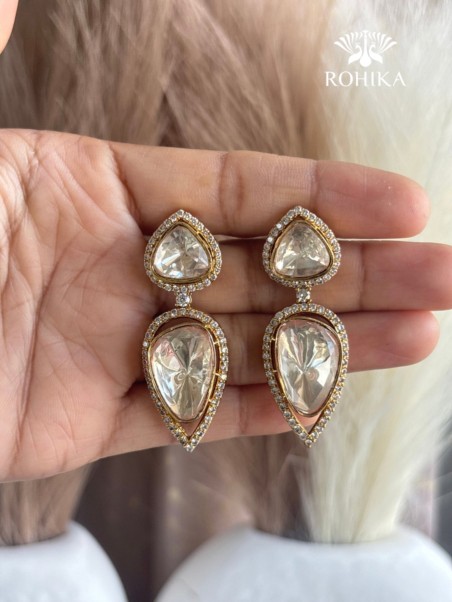 Malati Moisanite Earrings - Golden