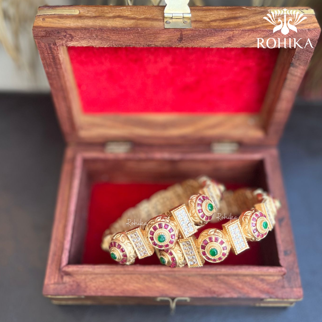 Jadau kundan bangles combo