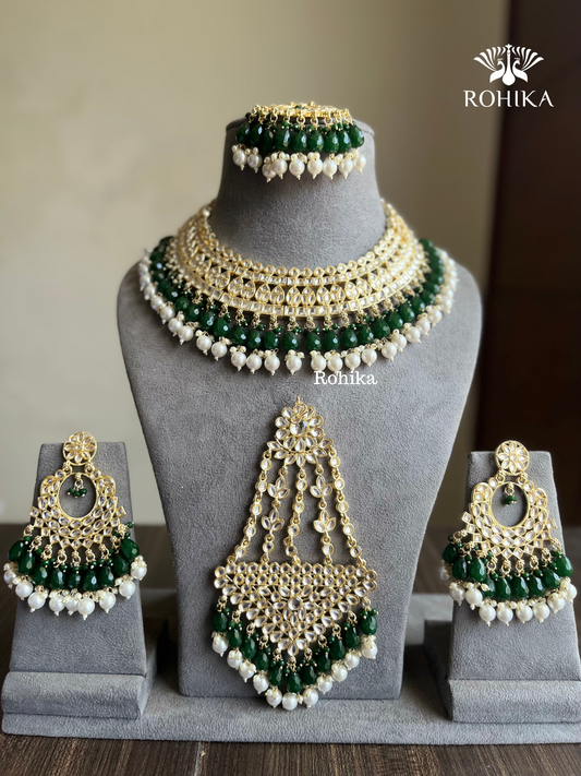 Shabana dabi Kundan semi-bridal necklace set - Dark Green